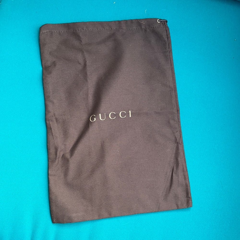 Gucci dust bag